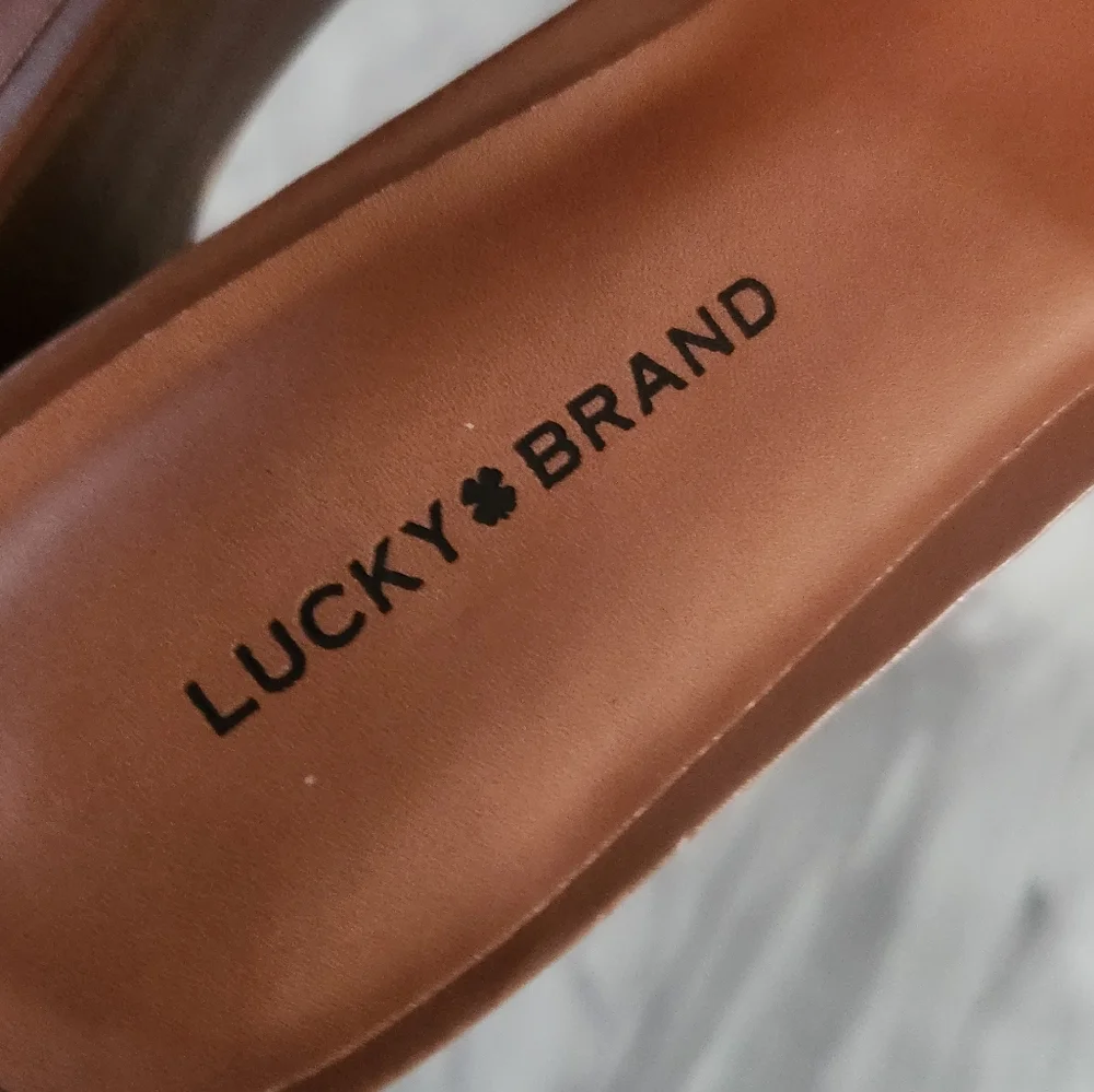 Lucky Brand Fallyn Platform Sandals size 8M